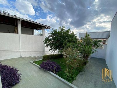 Casa, 3 quartos, 202 m² - Foto 3