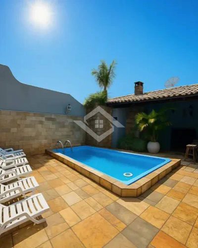 Casa, 5 quartos, 144 m² - Foto 1