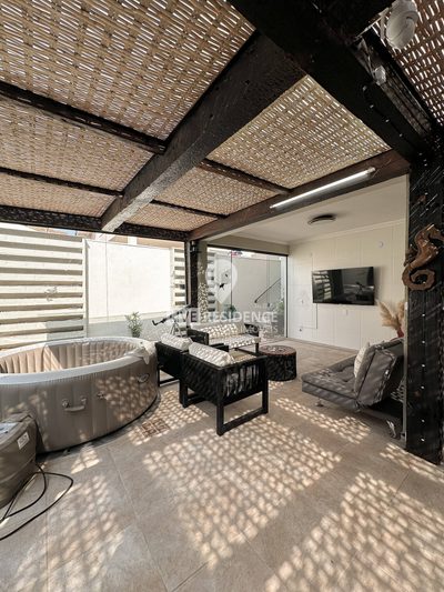 Casa, 3 quartos, 181 m² - Foto 1