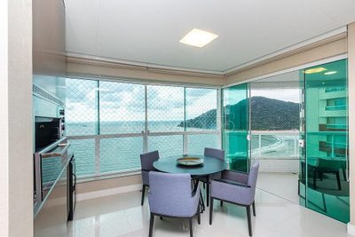 Apartamento, 3 quartos, 185 m² - Foto 1