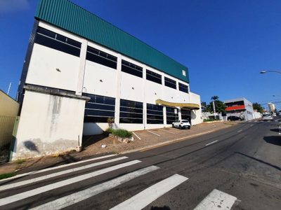 Loja-Salão, 1575 m² - Foto 1