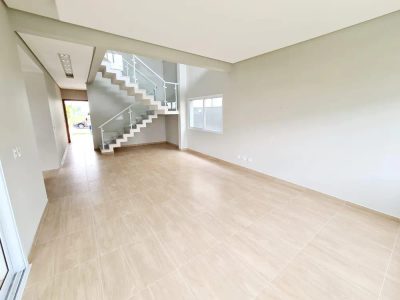 Casa, 3 quartos, 254 m² - Foto 2