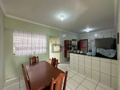 Casa, 3 quartos, 100 m² - Foto 2