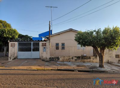 Casa, 2 quartos, 122 m² - Foto 1