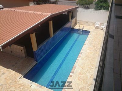 Casa, 5 quartos, 316 m² - Foto 1