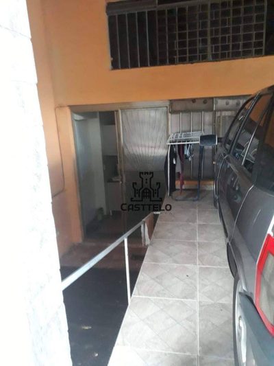 Sobrado, 3 quartos, 290 m² - Foto 2