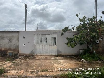 Casa, 2 quartos, 222 m² - Foto 1