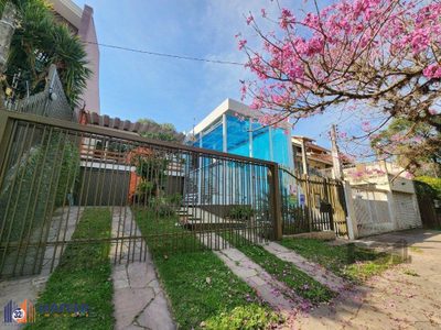 Casa, 3 quartos, 255 m² - Foto 1