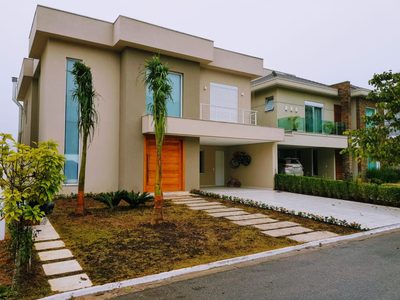 Casa, 3 quartos, 345 m² - Foto 1