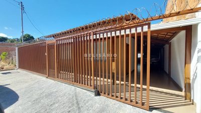 Casa, 3 quartos, 230 m² - Foto 2