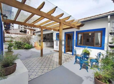 Casa, 3 quartos, 169 m² - Foto 4