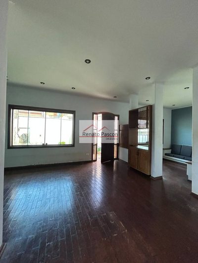Casa, 3 quartos, 249 m² - Foto 1