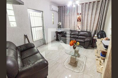 Casa, 3 quartos, 136 m² - Foto 4