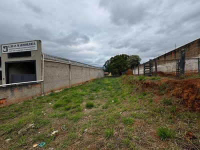 Terreno, 840 m² - Foto 1