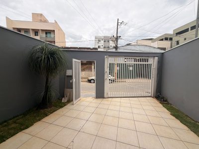 Casa, 2 quartos, 150 m² - Foto 1