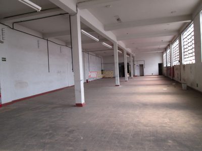 Sala-Conjunto, 450 m² - Foto 1