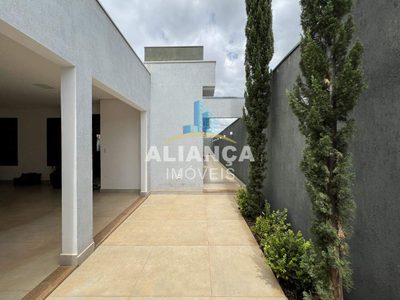 Casa, 3 quartos, 180 m² - Foto 4