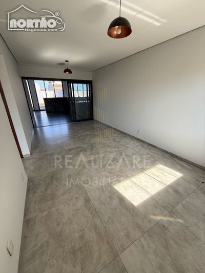 Casa, 3 quartos, 220 m² - Foto 2