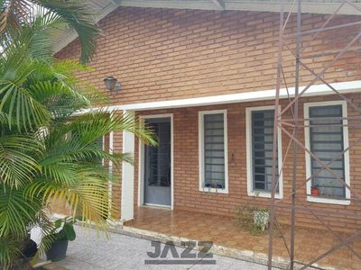 Casa, 3 quartos, 250 m² - Foto 2