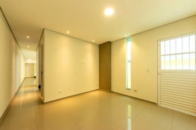 Sobrado, 3 quartos, 240 m² - Foto 1