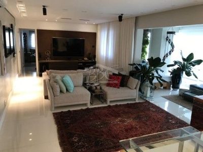 Apartamento, 3 quartos, 146 m² - Foto 1