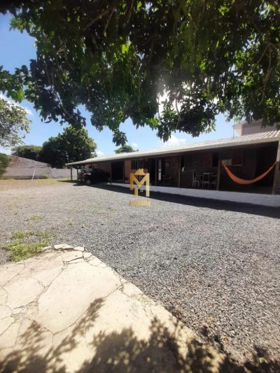 Casa, 4 quartos, 1080 m² - Foto 1