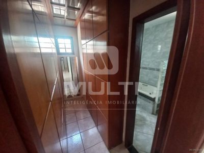 Casa, 3 quartos, 220 m² - Foto 3