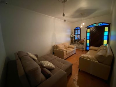 Casa, 3 quartos, 199 m² - Foto 3