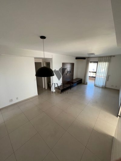Apartamento, 3 quartos, 244 m² - Foto 2