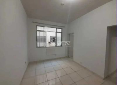 Apartamento, 1 quarto, 34 m² - Foto 2