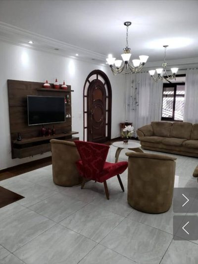 Casa, 4 quartos, 206 m² - Foto 1