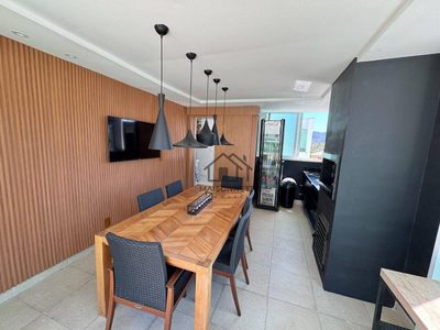 Apartamento, 3 quartos, 196 m² - Foto 1