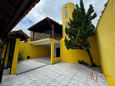 Sobrado, 4 quartos, 264 m² - Foto 1