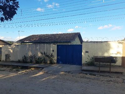 Casa, 2 quartos, 1000 m² - Foto 1