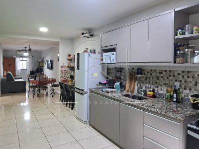 Casa, 2 quartos, 163 m² - Foto 1