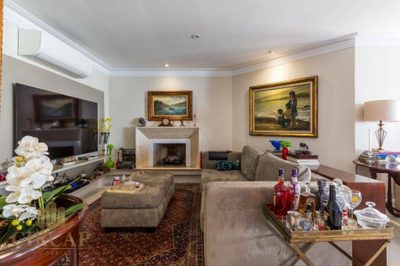 Apartamento, 3 quartos, 245 m² - Foto 2