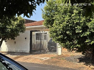 Casa, 3 quartos, 124 m² - Foto 1