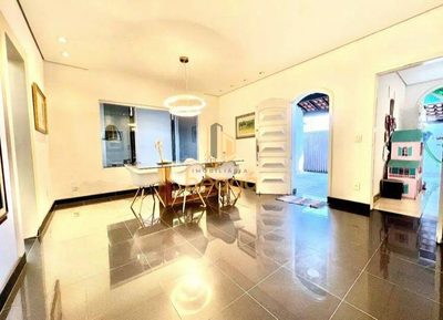 Casa, 4 quartos, 260 m² - Foto 2