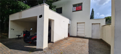 Sobrado, 8 quartos, 269 m² - Foto 2