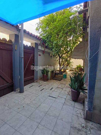 Casa, 3 quartos, 197 m² - Foto 1