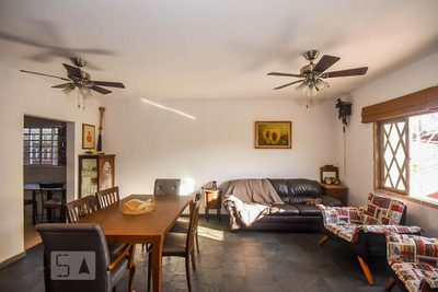 Casa, 3 quartos, 182 m² - Foto 1