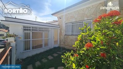 Casa, 5 quartos, 237 m² - Foto 2