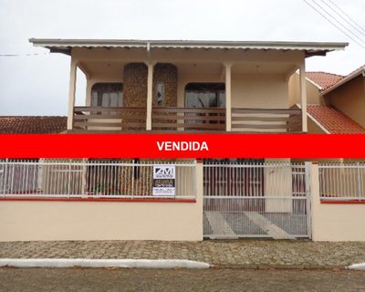 Sobrado, 4 quartos, 252 m² - Foto 1