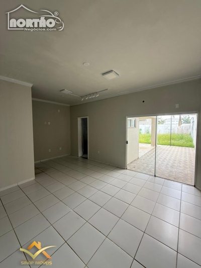 Casa, 2 quartos, 276 m² - Foto 4
