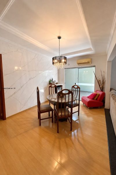 Casa, 3 quartos, 289 m² - Foto 3