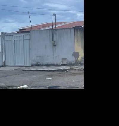 Casa, 2 quartos, 208 m² - Foto 1