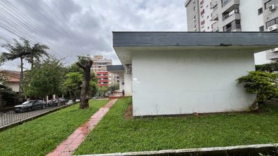 Casa, 3 quartos, 223 m² - Foto 4