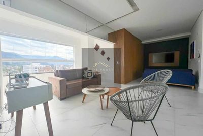 Cobertura, 3 quartos, 233 m² - Foto 2