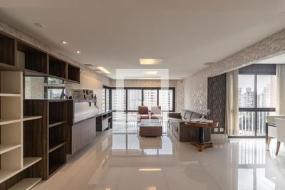 Apartamento, 3 quartos, 187 m² - Foto 1