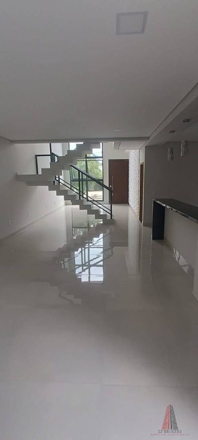 Casa, 3 quartos, 224 m² - Foto 2